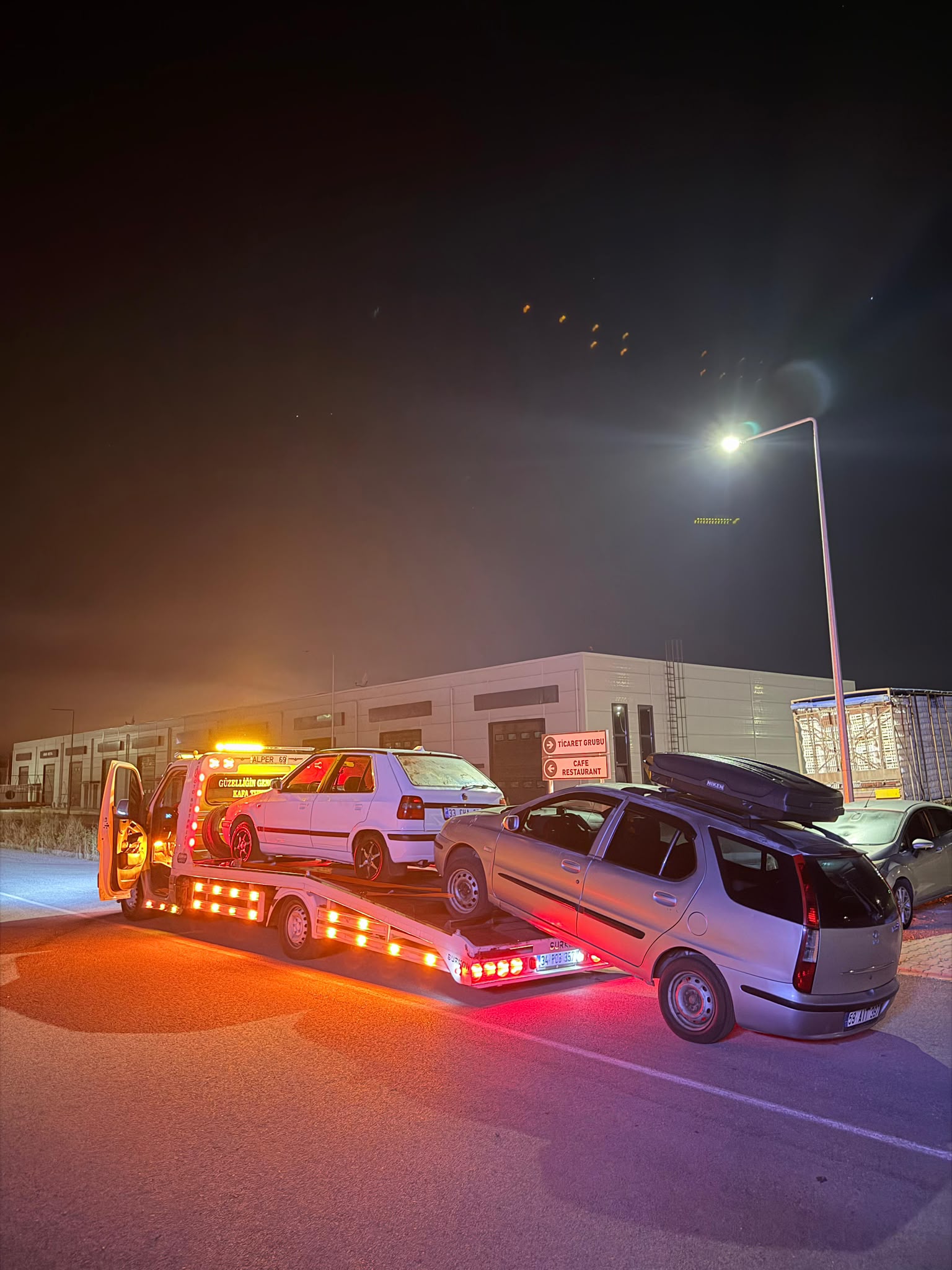 Gece oto çekici hizmeti